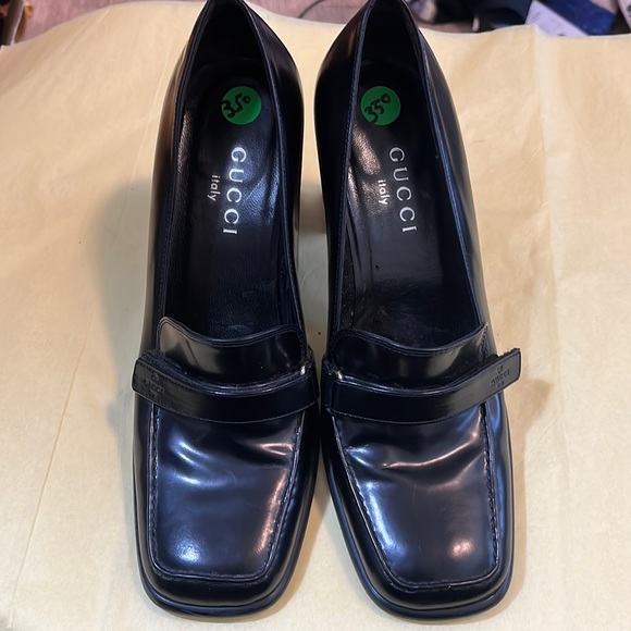 Gucci shoes